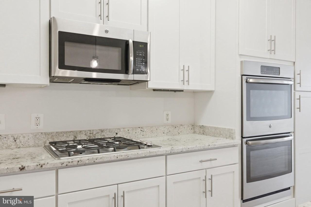 13724 Neil Armstrong Ave #505 - Photo 7 of 17