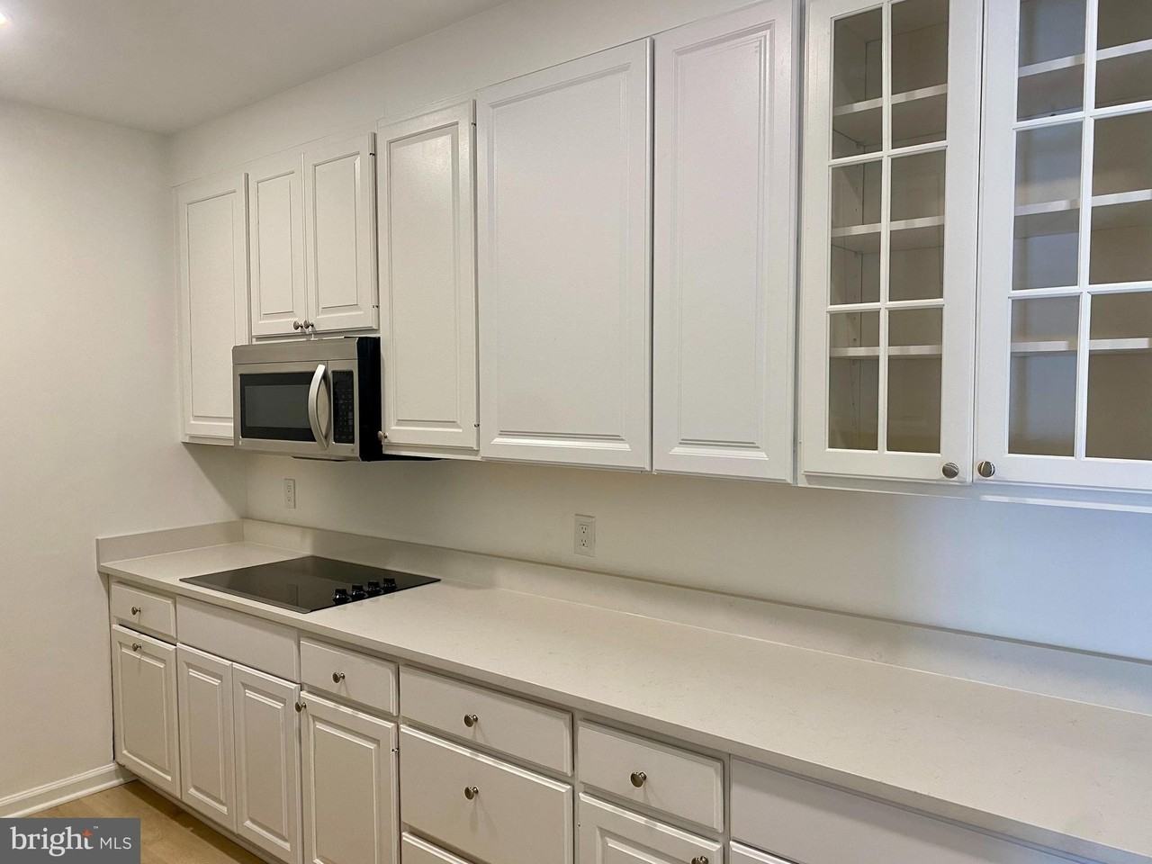 7806 Birnam Wood Dr - Photo 2 of 31