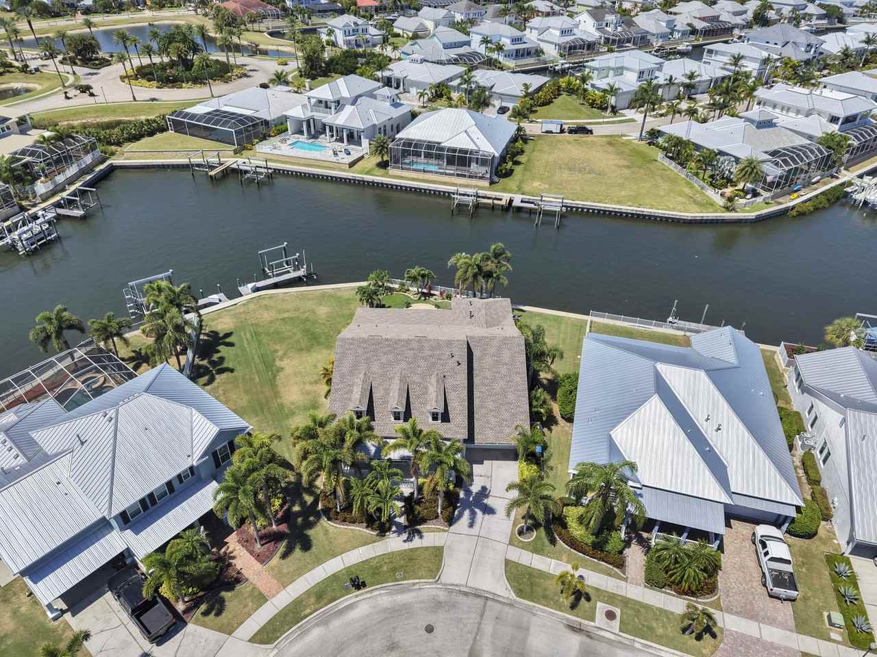 5704 Sea Trout Pl - Photo 4 of 50