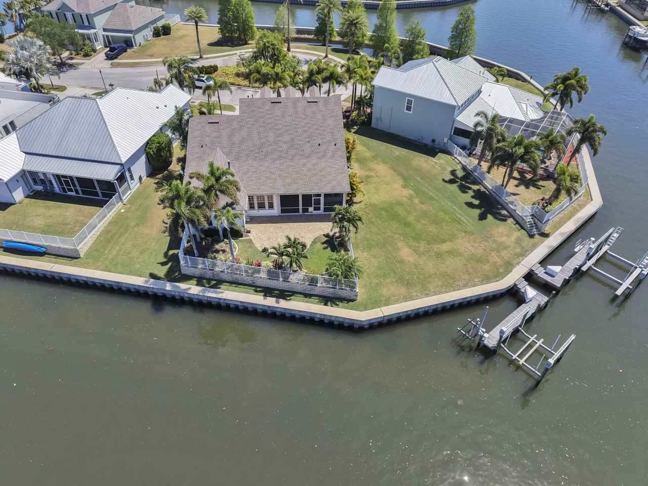 5704 Sea Trout Pl - Photo 5 of 50