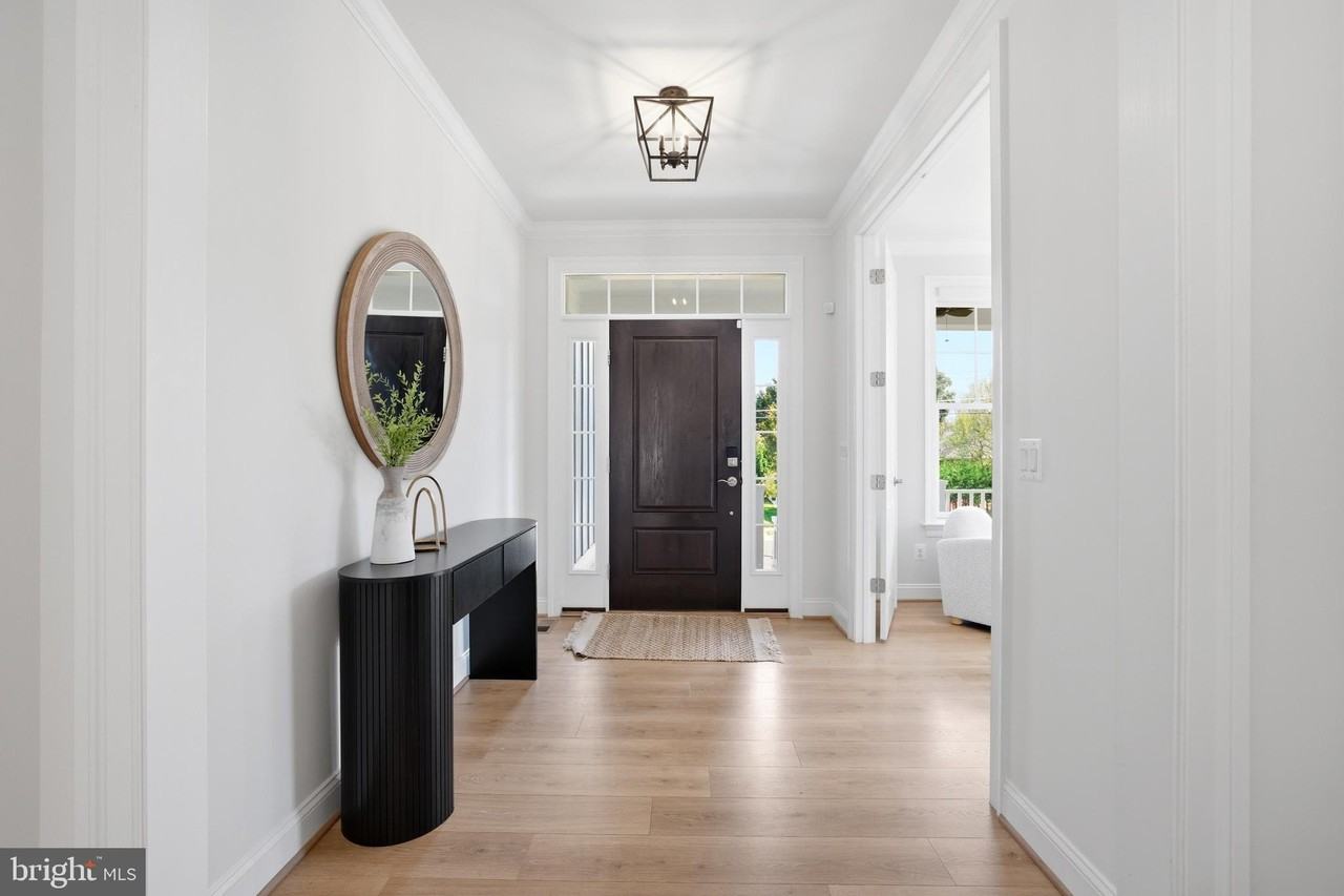 6203 Mori St - Photo 7 of 50