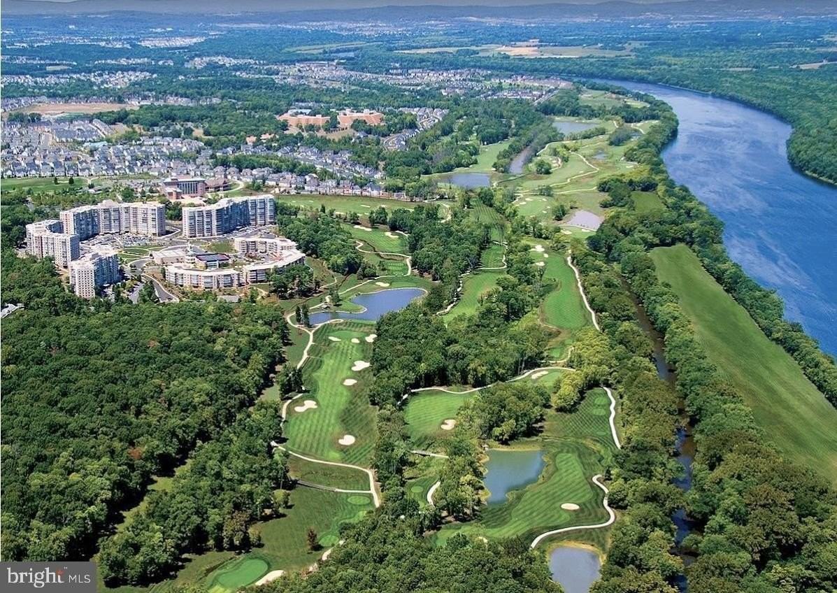 19385 Cypress Ridge Ter #619 - Photo 2 of 50