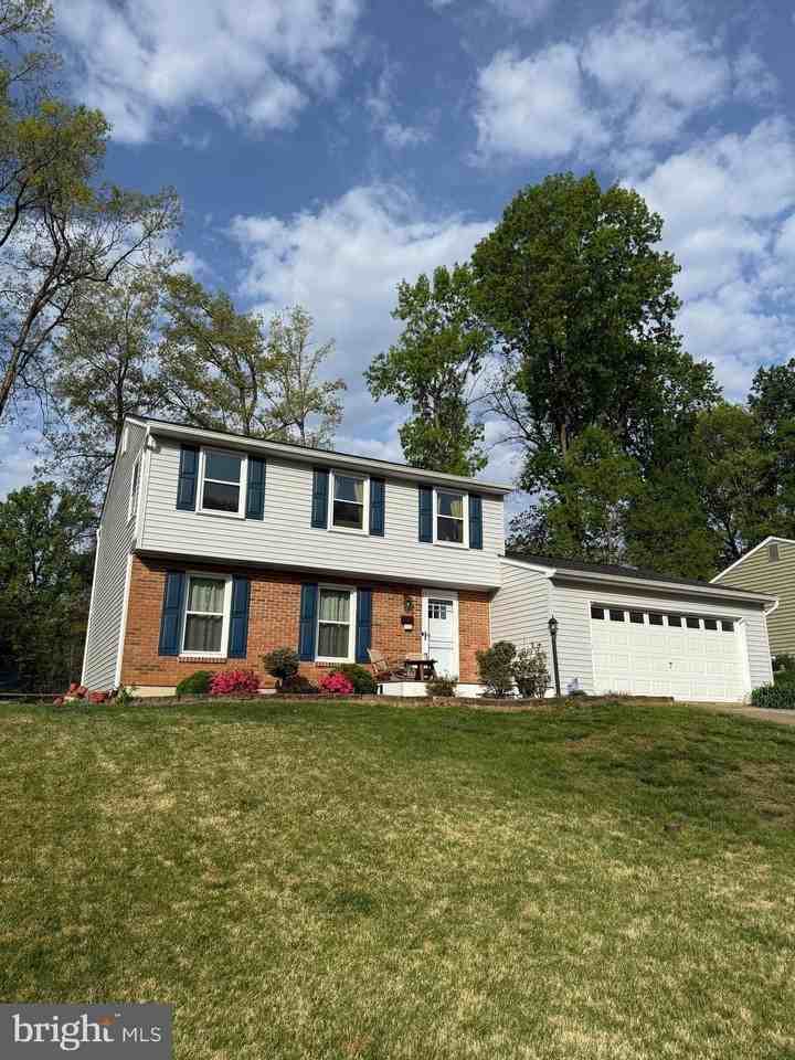 15310 Holly Hill Dr - Photo 2 of 2