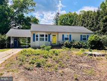 3214 Riverview Dr - Photo 1 of 1