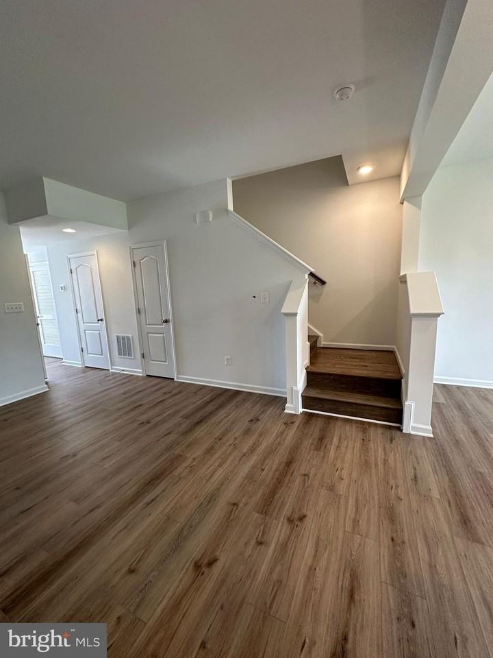 65 Melsonby Dr - Photo 7 of 20