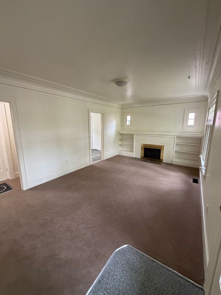 535 Nw 21st St - Photo 5 of 17