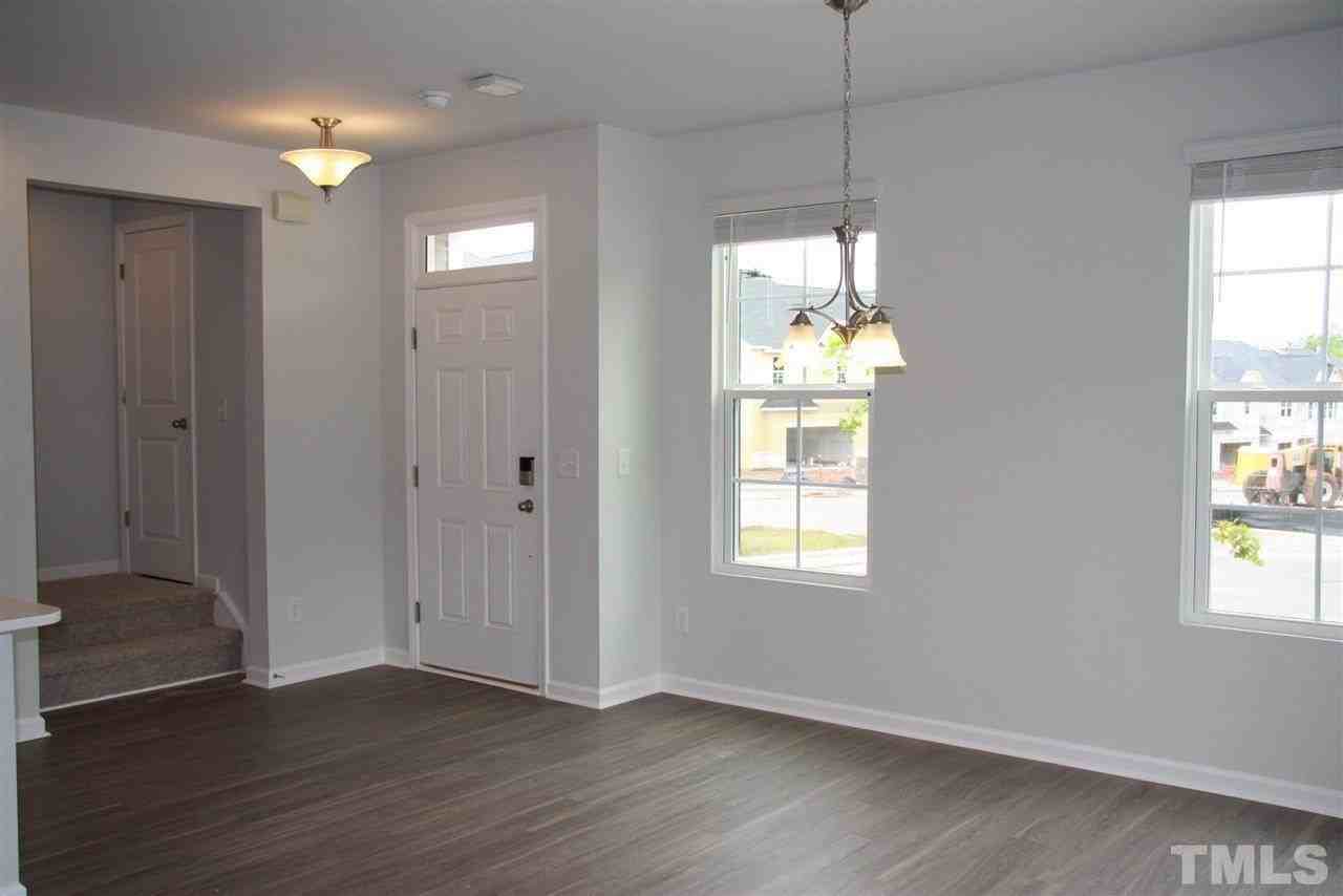 541 Catalina Grande Dr - Photo 4 of 26