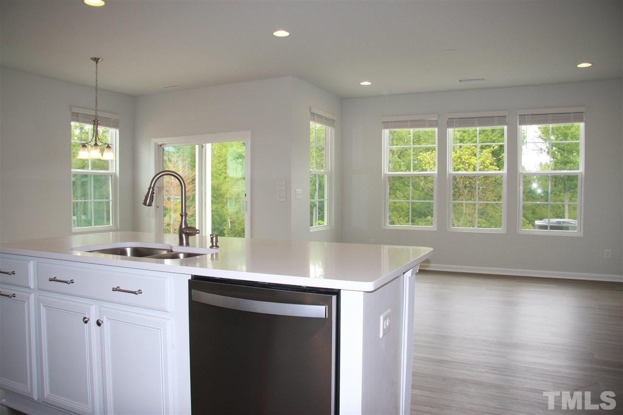 541 Catalina Grande Dr - Photo 7 of 26