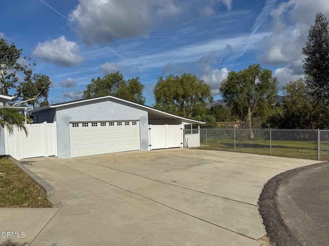 6087 E Los Angeles Ave - Photo 2 of 18