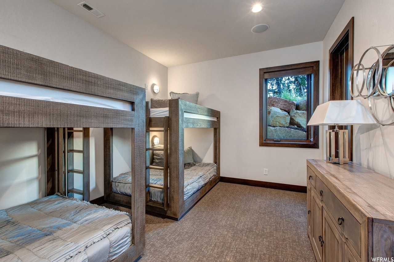 2285 E Red Knob Way - Photo 5 of 47