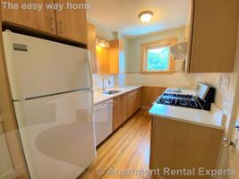 featured image of 520 High St #33B