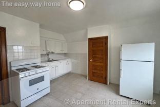 145 Lowell St #3 - Photo 1 of 1