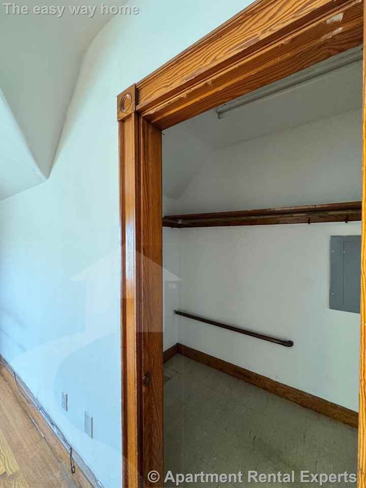 145 Lowell St #3 - Photo 6 of 11