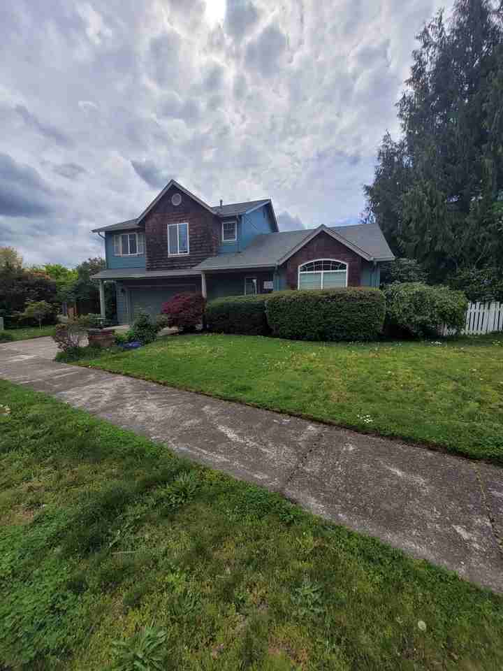 4724 Spring Meadow Ave - Photo 3 of 21