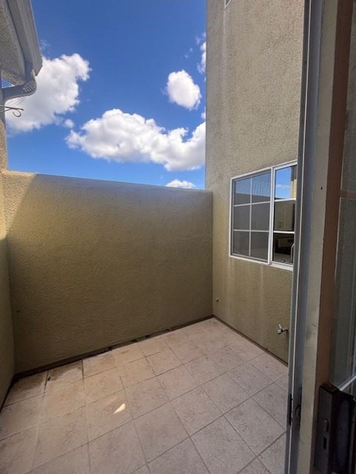 166 Ocean View Ave - Photo 5 of 19