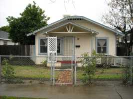 featured image of W 12th St