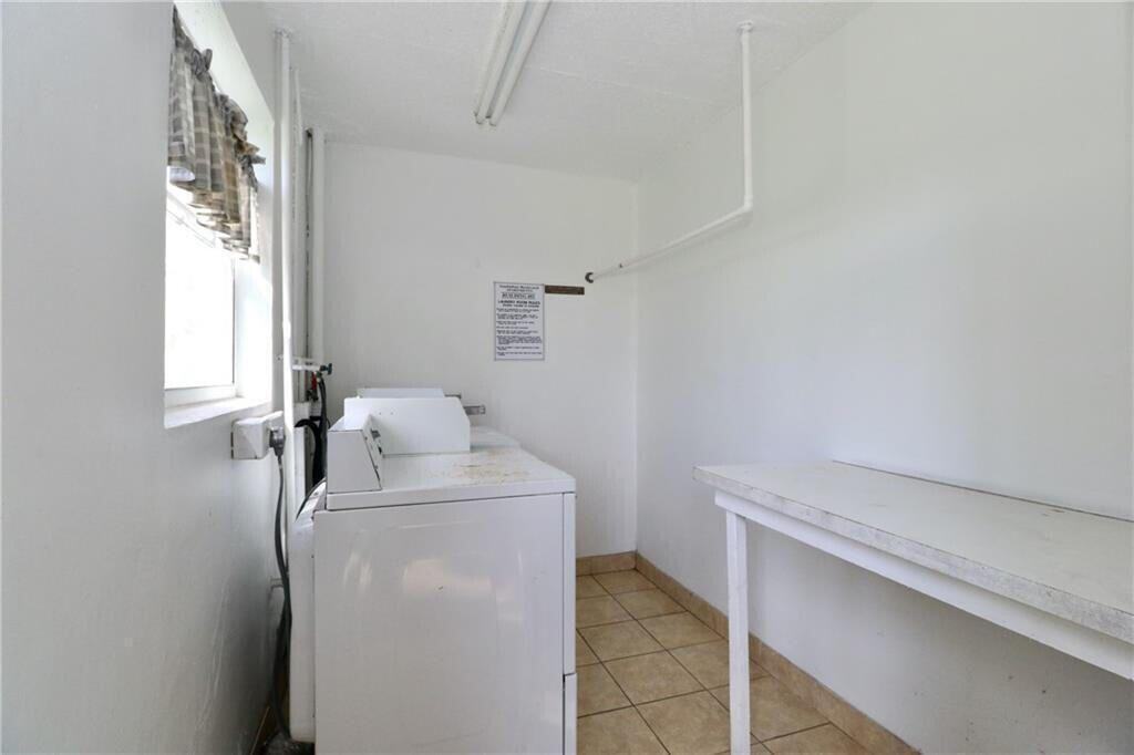 9915 Sandalfoot Blvd #408 - Photo 3 of 8