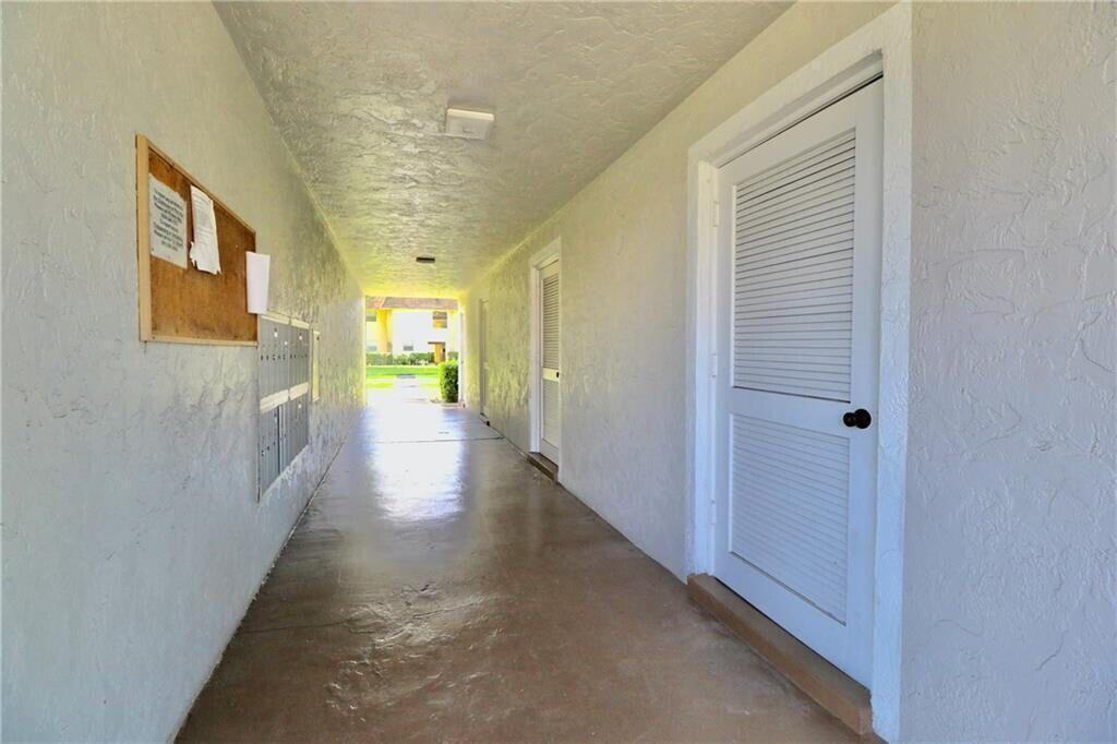 9915 Sandalfoot Blvd #408 - Photo 6 of 8