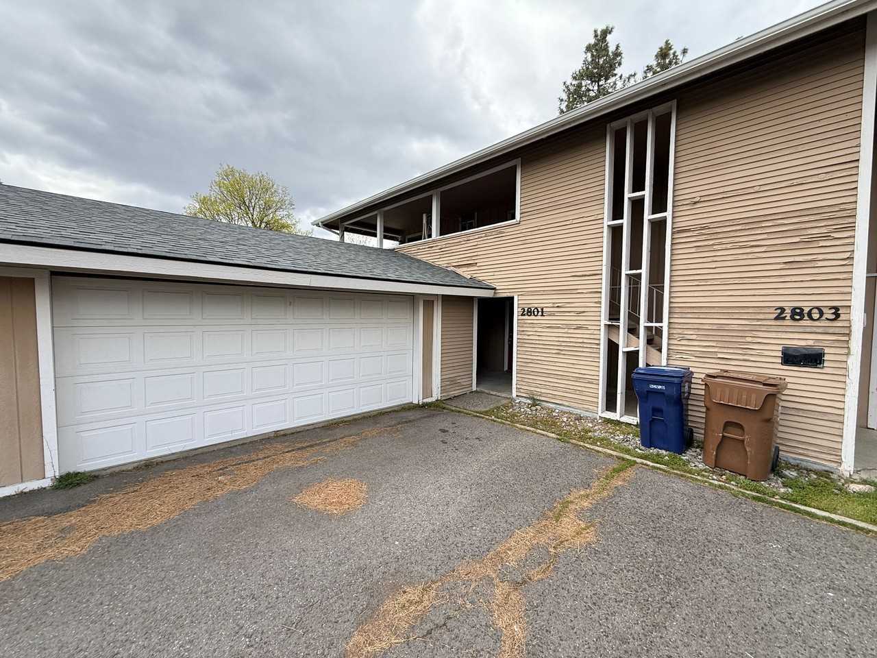37th Ave Duplexes on Upper South Hill - Photo 7 of 8