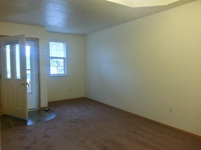 3238 W Greenwood St - Photo 3 of 26