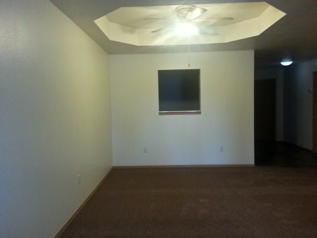 3238 W Greenwood St - Photo 6 of 26