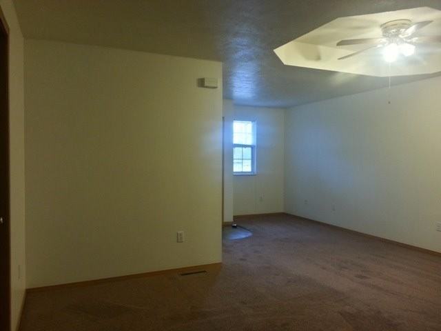 3238 W Greenwood St - Photo 7 of 26