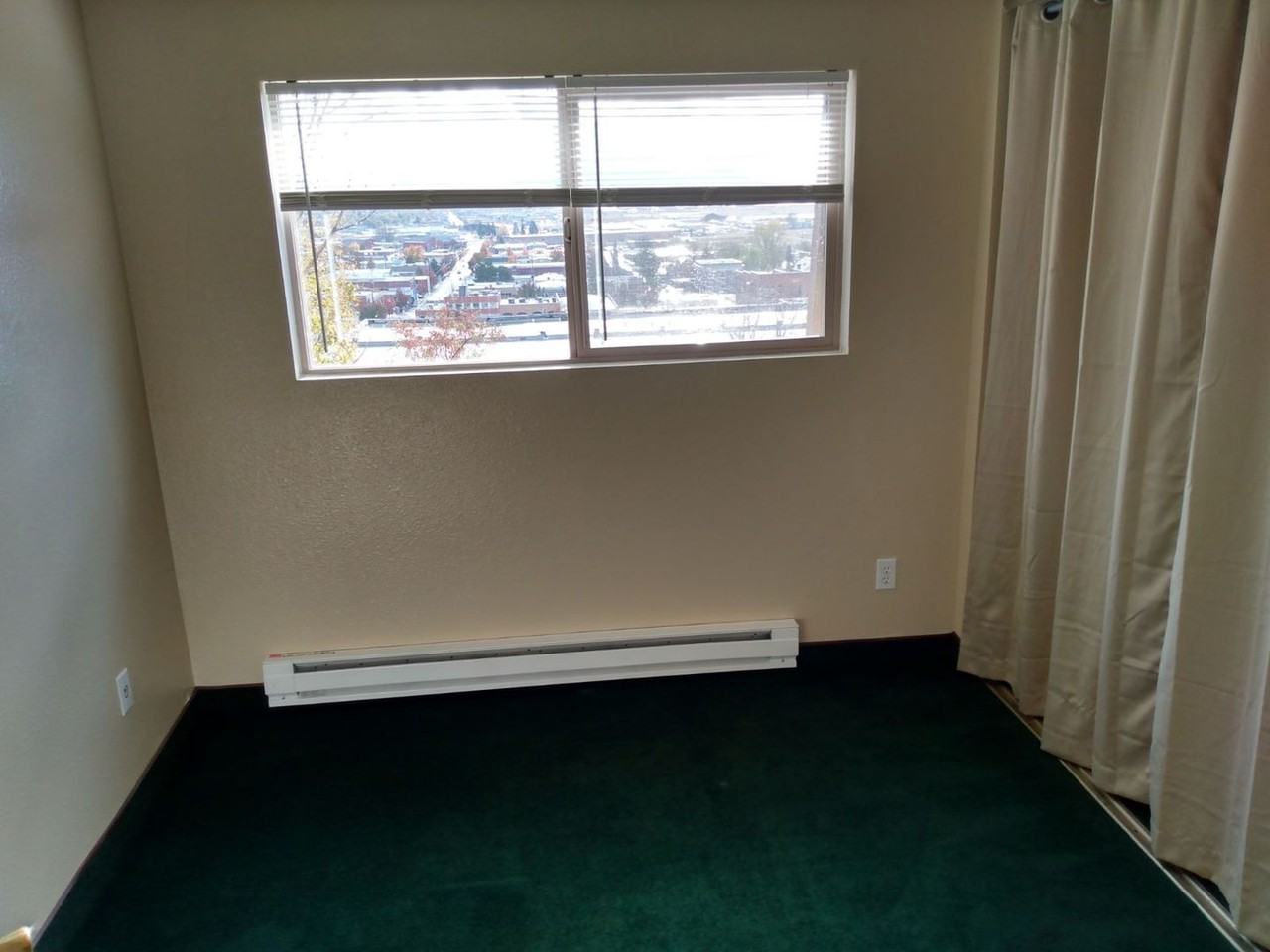 345 N 5th St ##71 - Photo 2 of 8