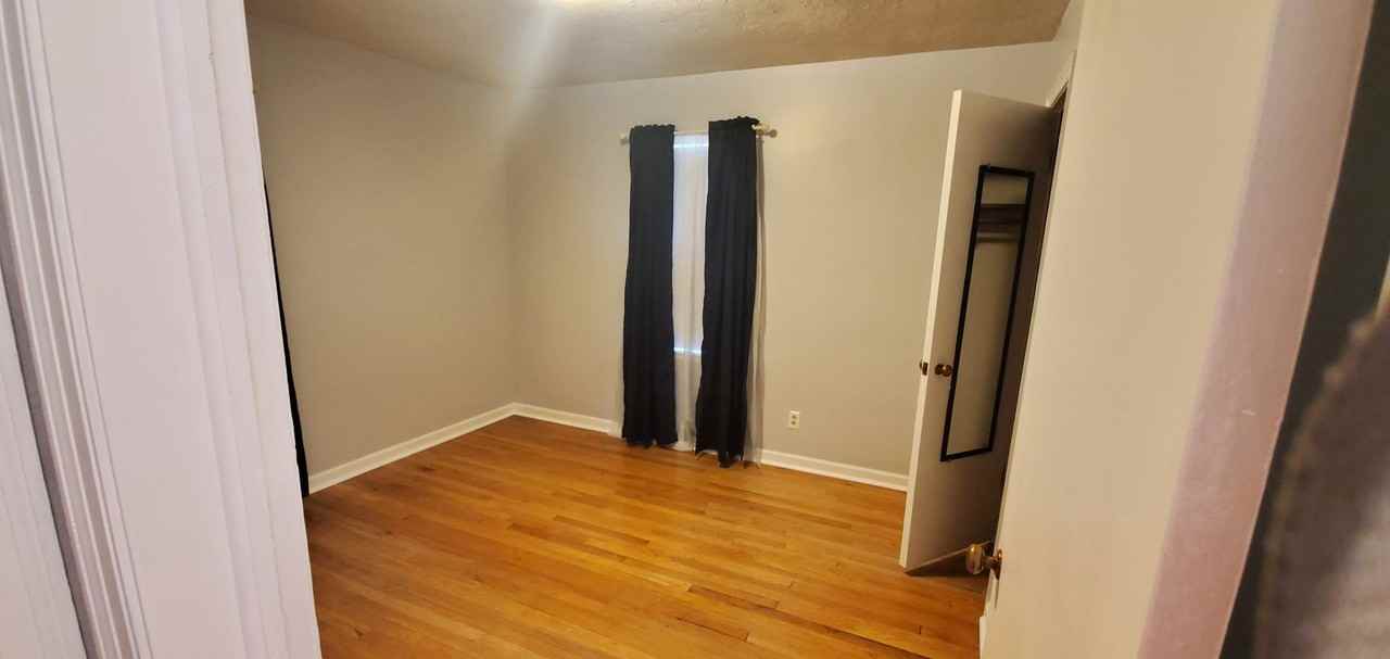 4125 High St - Photo 6 of 11