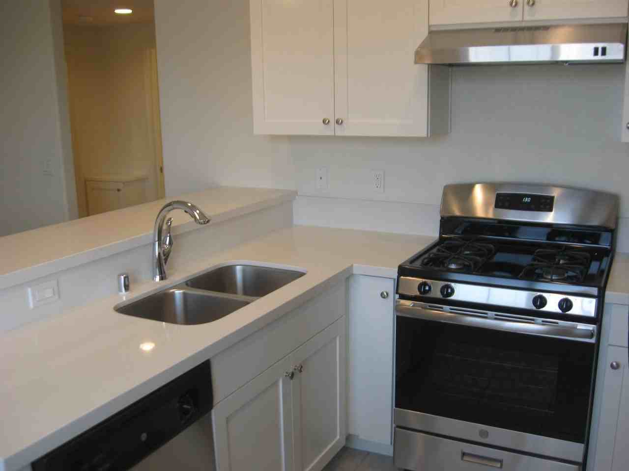 1931 S Miller St #A - Photo 3 of 6