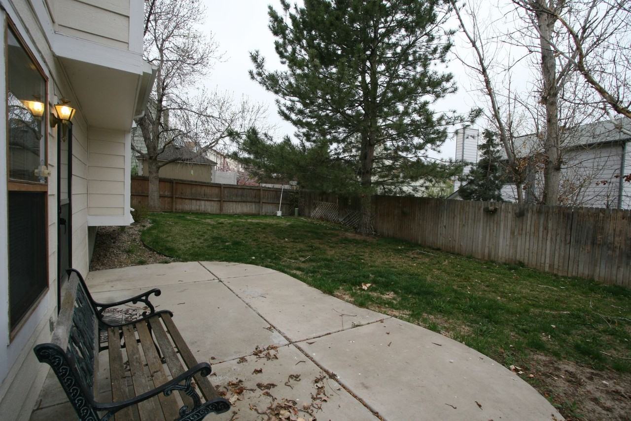 10524 Dexter Dr - Photo 3 of 10