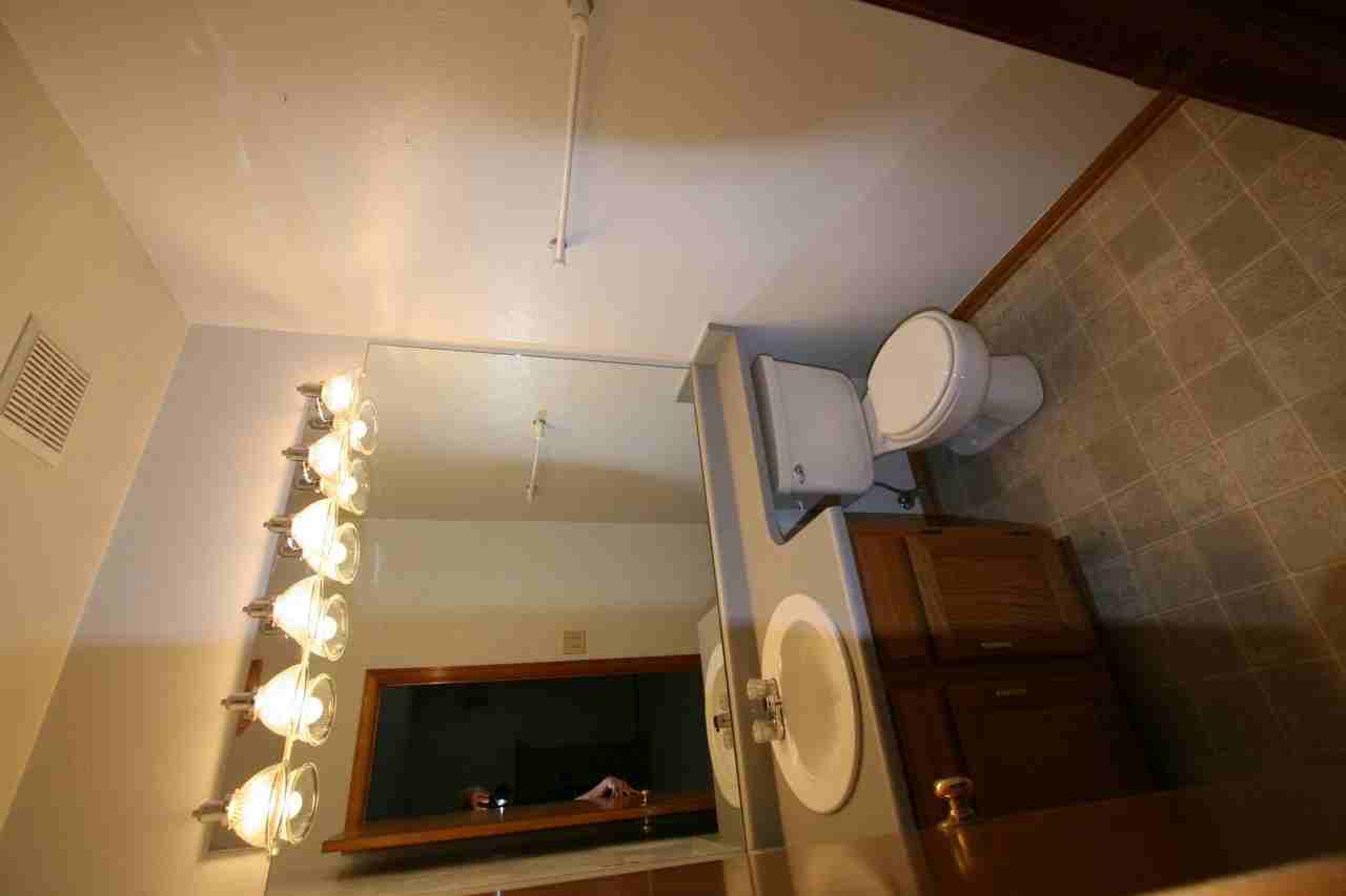 10524 Dexter Dr - Photo 4 of 10