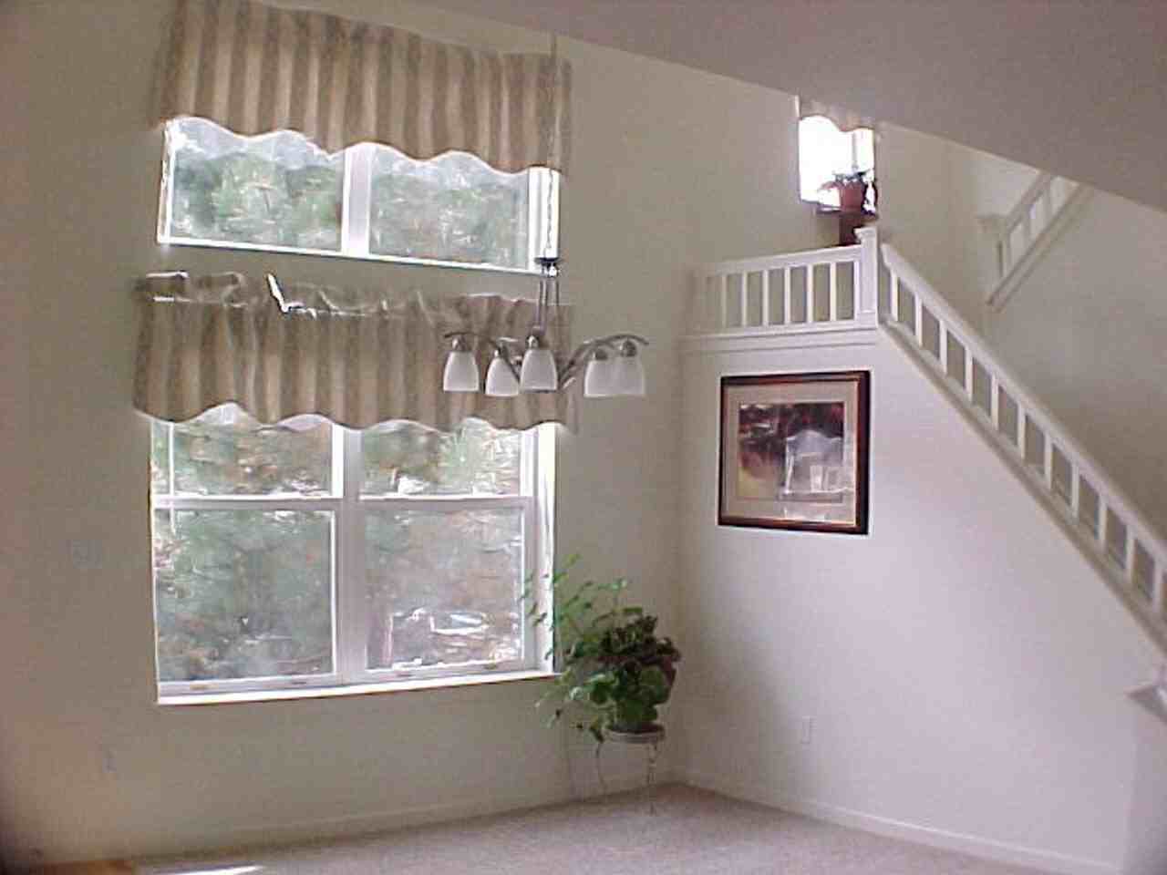 2111 N Fork Dr - Photo 2 of 5