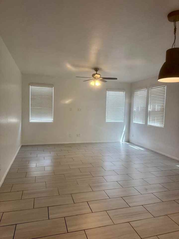 243 N Sandal - Photo 5 of 16