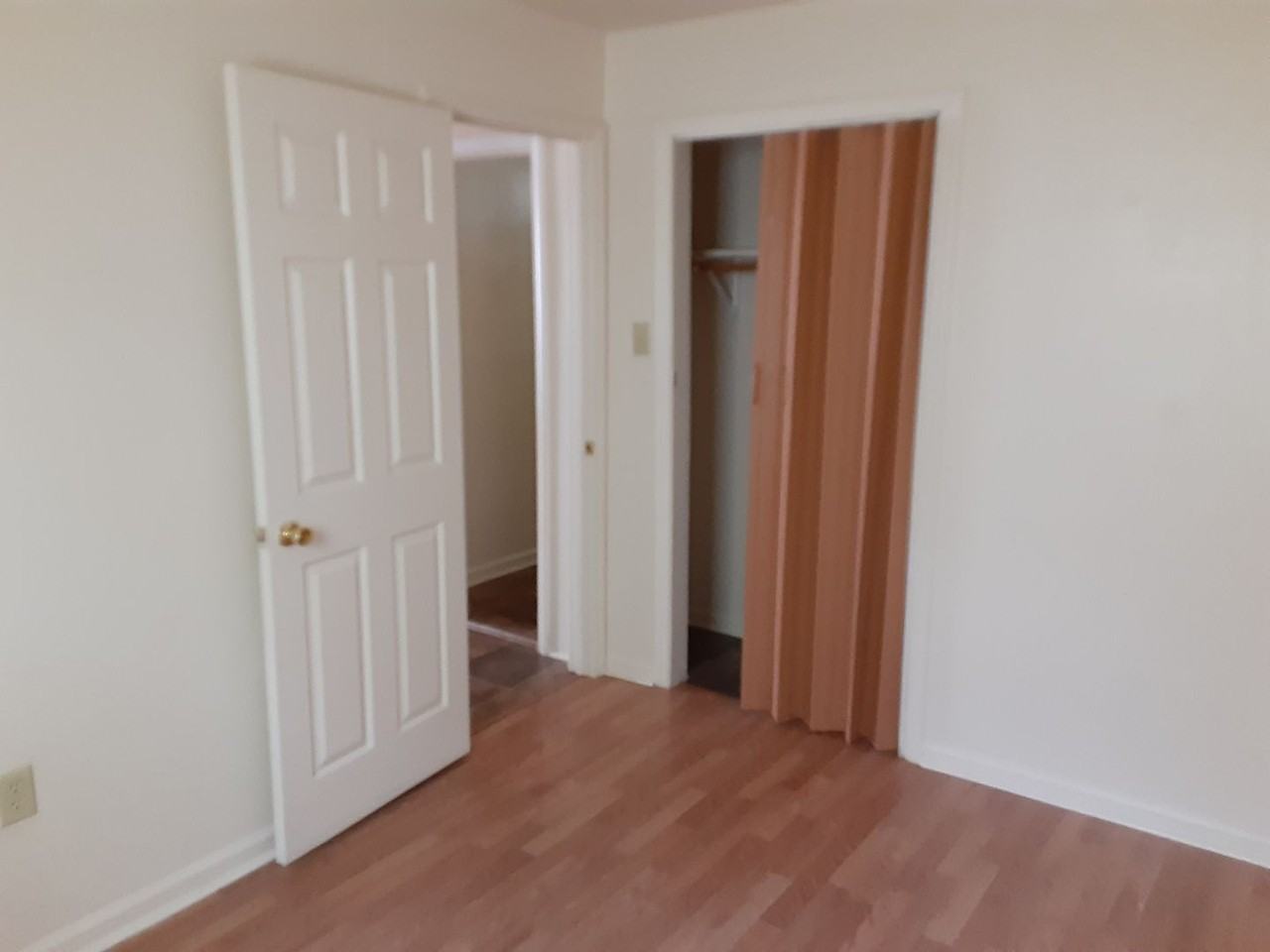 144 Pike Ave - Photo 5 of 10