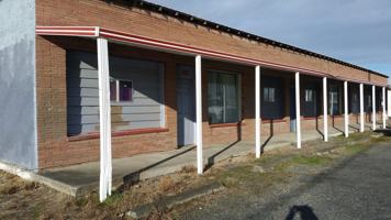 featured image of 421 S County Rd