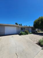 featured image of 450 N 14th St