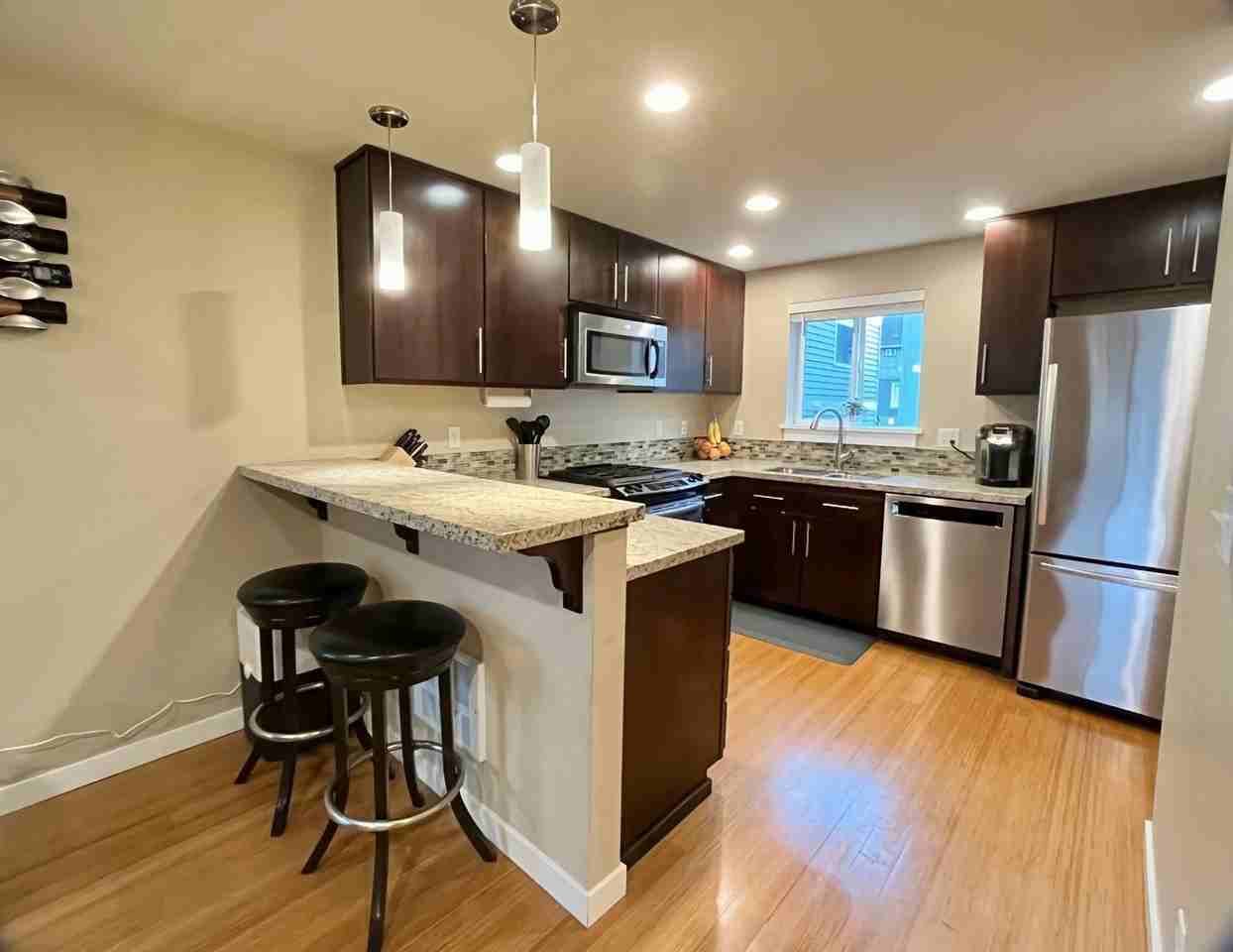 723 N 94th St - Photo 2 of 16