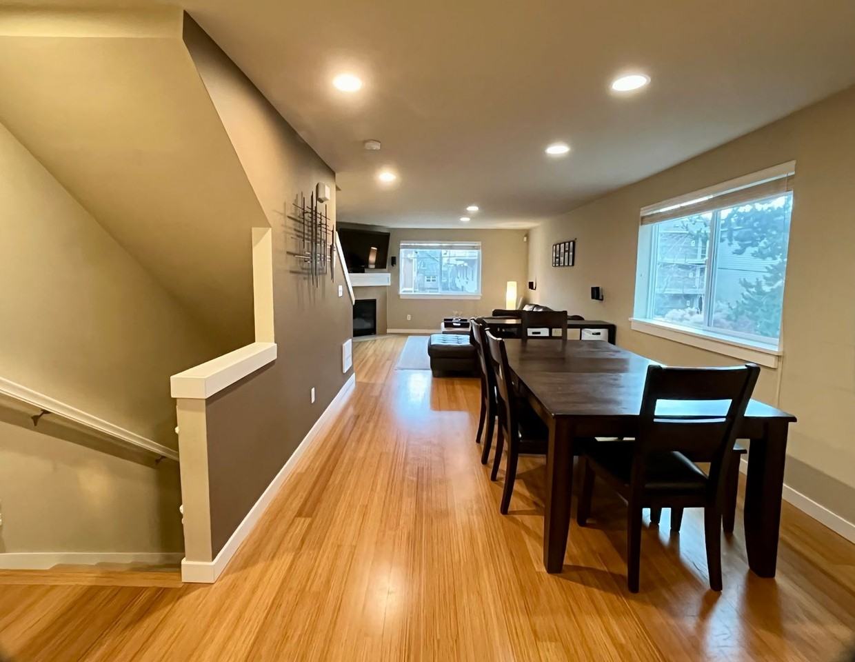 723 N 94th St - Photo 5 of 16