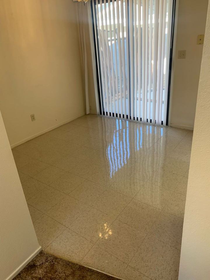 121 Parkview Ave #C - Photo 2 of 7