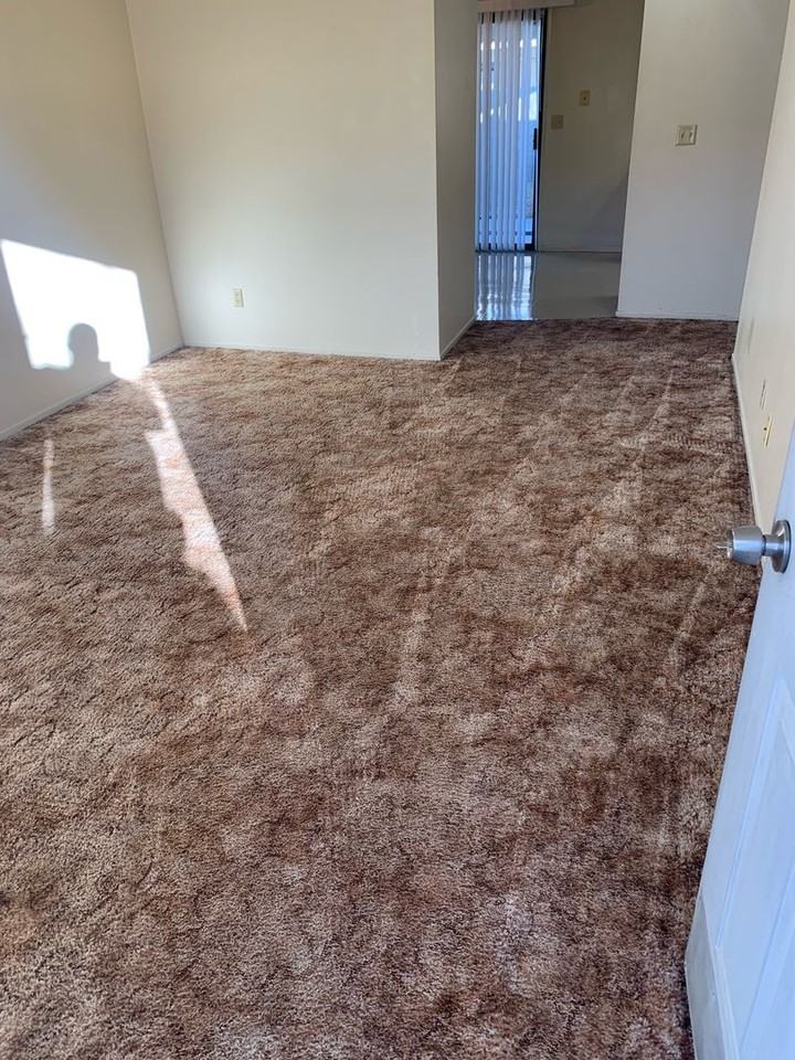 121 Parkview Ave #C - Photo 3 of 7