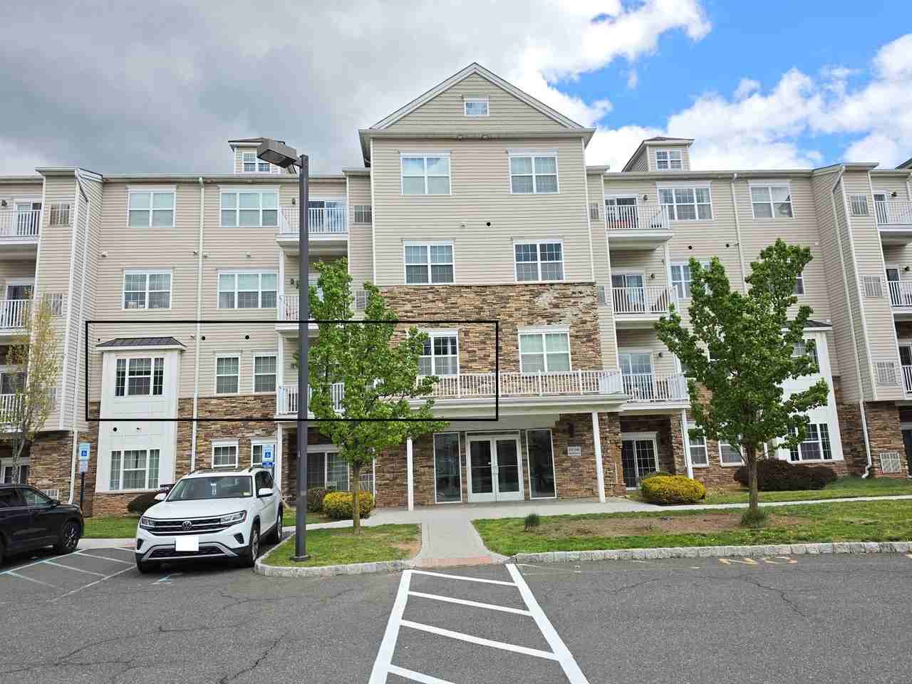 123 Tower Blvd