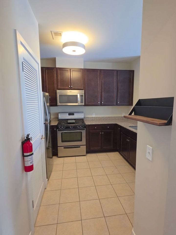 123 Tower Blvd - Photo 7 of 30
