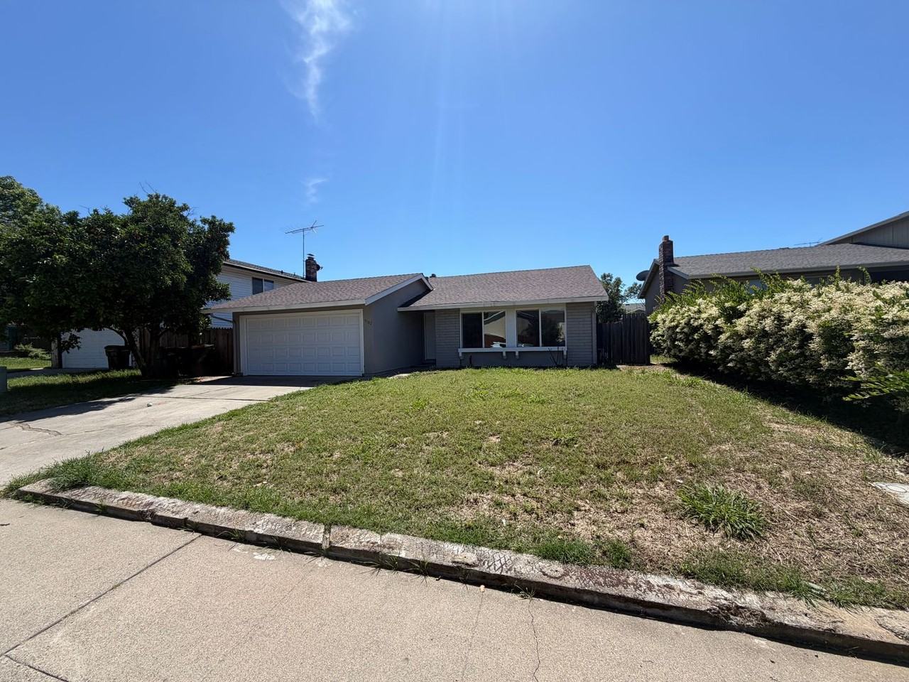 9182 Caldera Way - Photo 2 of 31