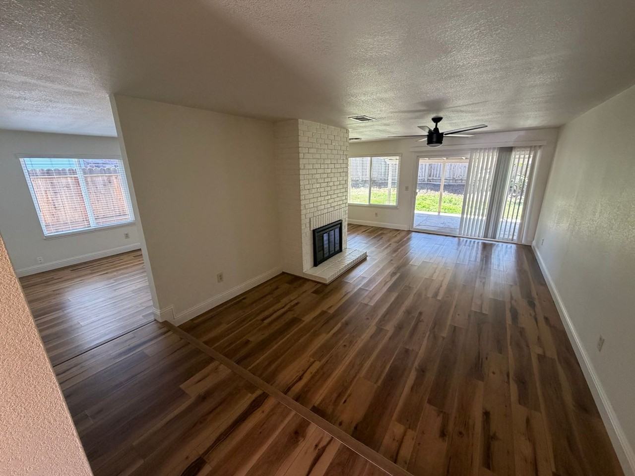 9182 Caldera Way - Photo 5 of 31