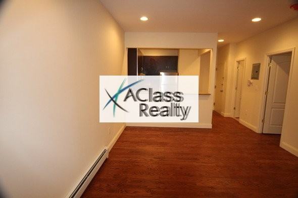 30-87 32nd Street - Photo 3 of 6