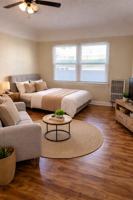 featured image of 234 N Chicago St