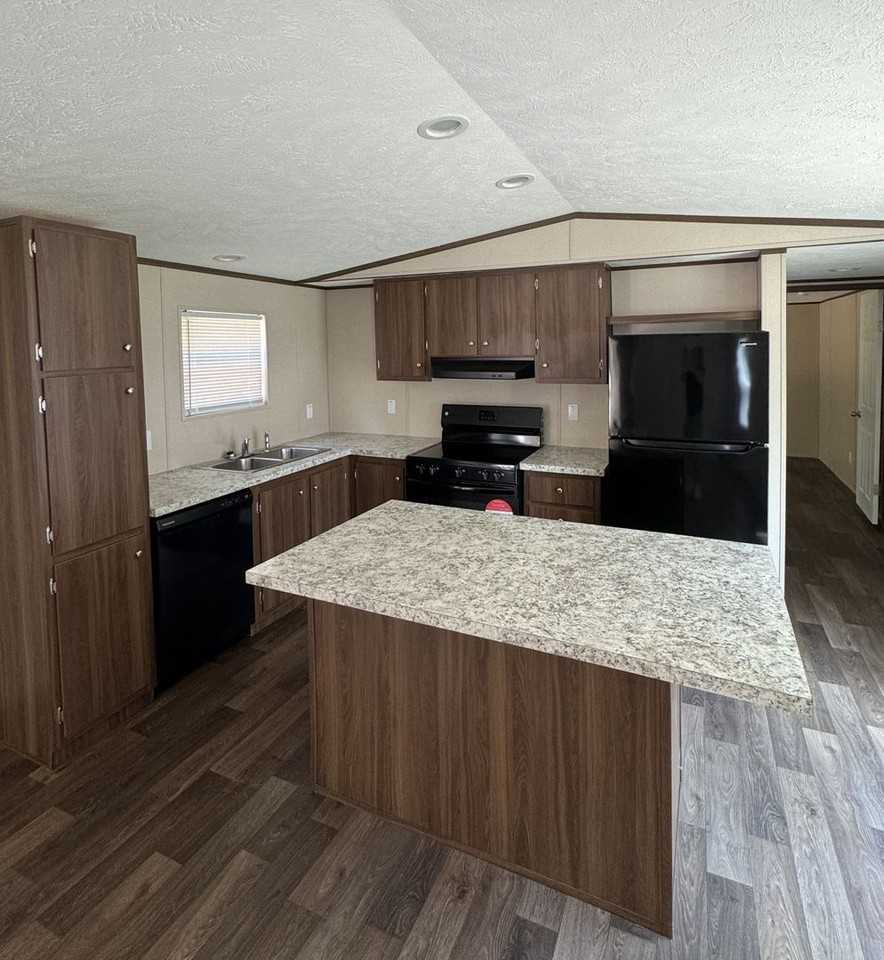 193 Newsome Rd - Photo 4 of 9