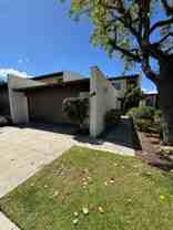 562 Knollview Ln - Photo 1 of 1