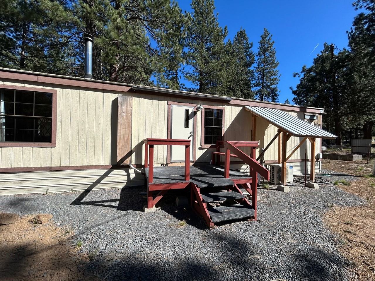 60083 Navajo Rd - Photo 2 of 16