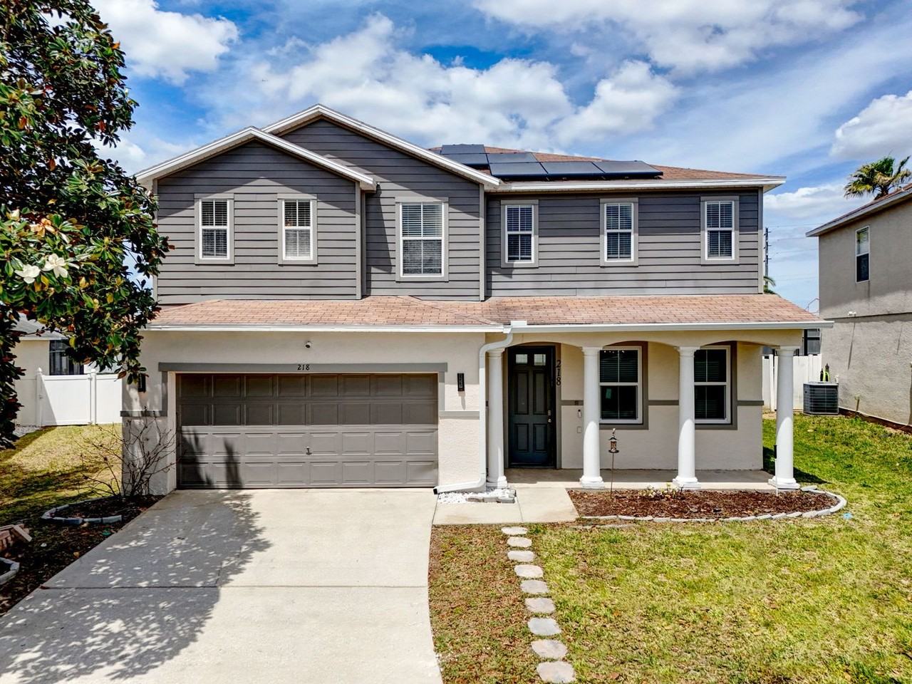 218 Cassia Dr - Photo 2 of 49